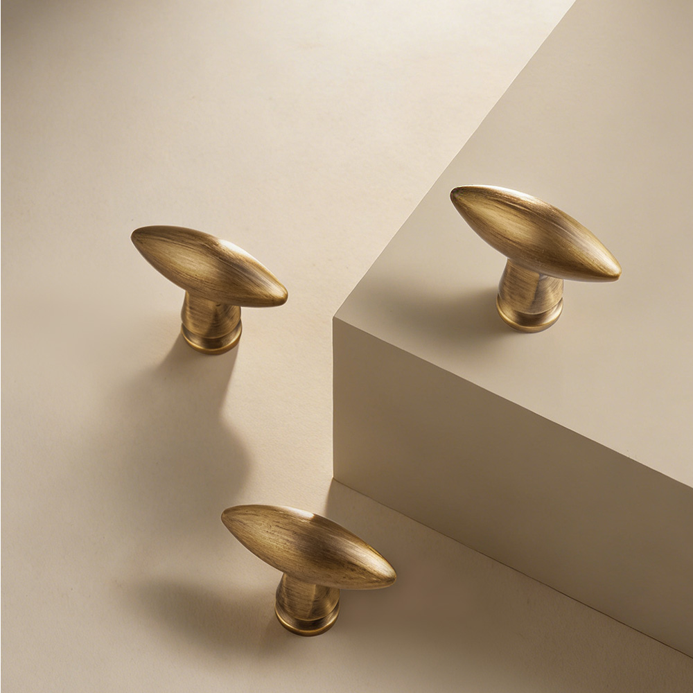 Dooroom Solid Brass Furniture  - Woodworking Inspiration 리뷰 및 가격